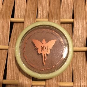 NEW Pixi Beauty Bronzer - “Subtly Suntouched”